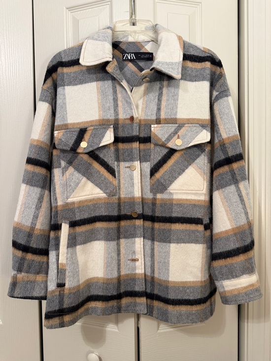 Zara Tops - ZARA Plaid Shacket in Cream, Gray & Tan